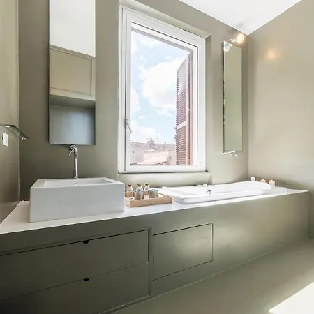 Iflat Esquilino Industrial Studio N.2 Apartment *